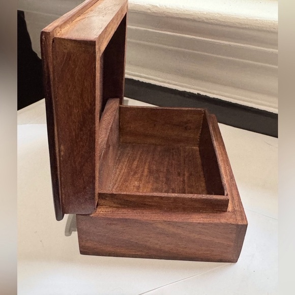 ✨Vintage Archana Crafts Hand Craved with Brass Inlay Jewellery or Trinket Box ✨ - Picture 7 of 16